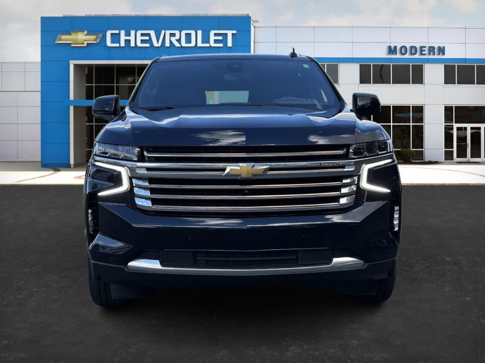 Used 2022 Chevrolet Suburban High Country image 7