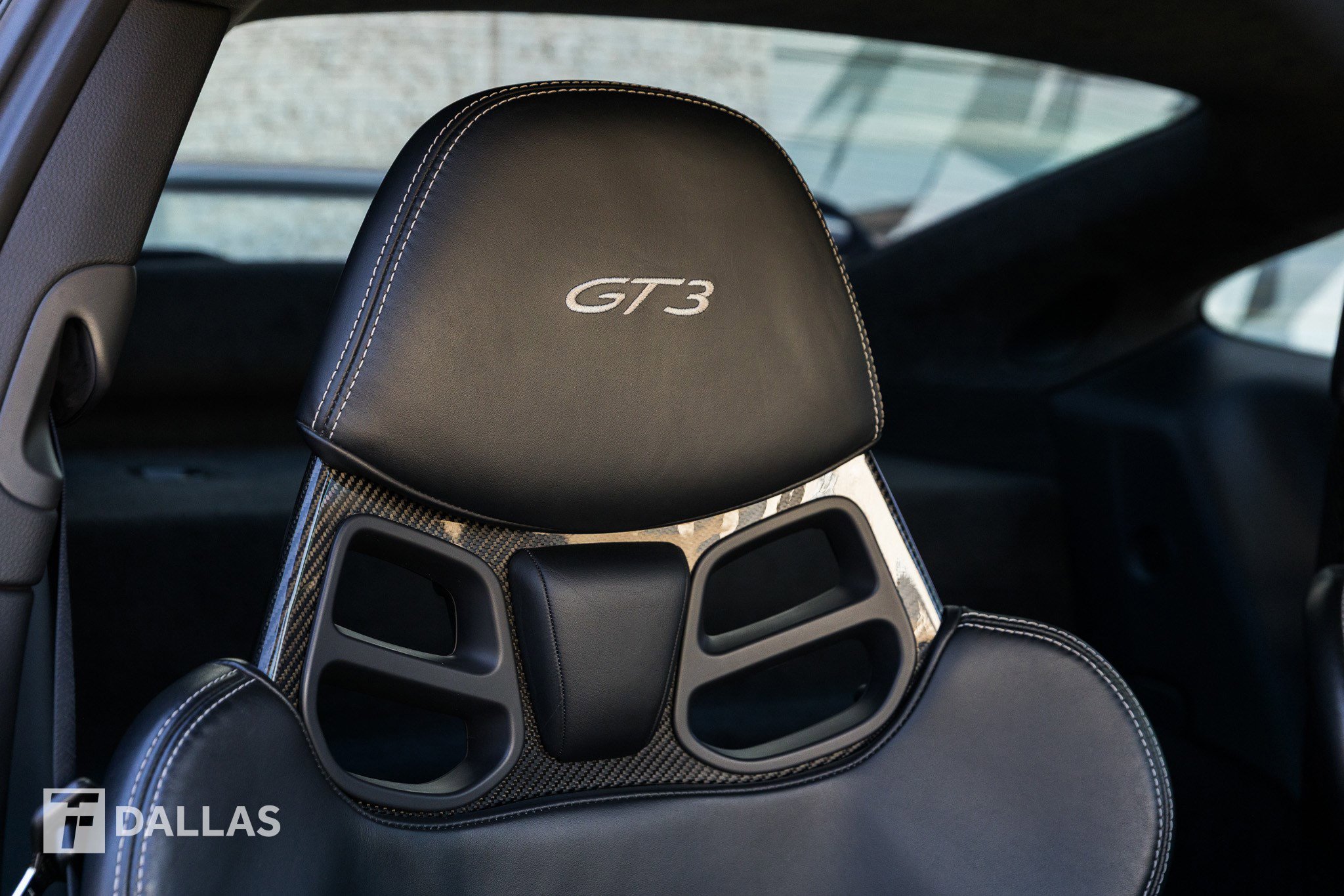 Used 2018 Porsche 911 GT3 image 37