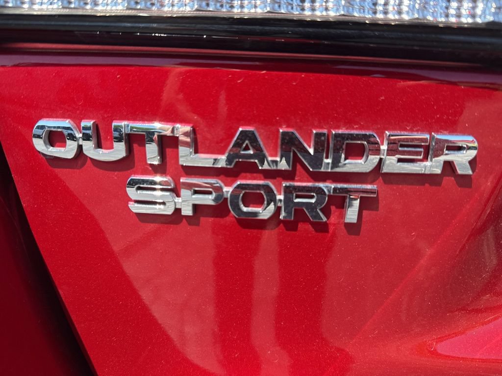 Used 2021 Mitsubishi Outlander Sport ES AWD/4WD image 6