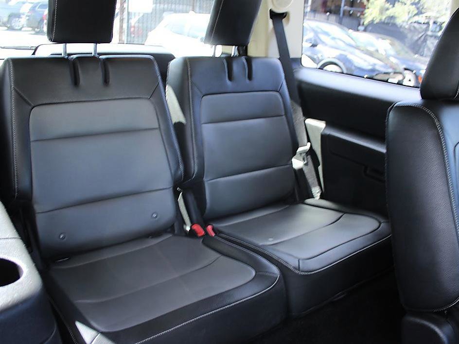 Used 2015 Ford Flex Limited w/ Appearance Package FWD image 29