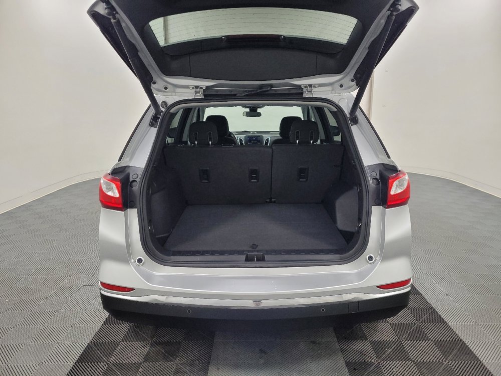Used 2020 Chevrolet Equinox LT image 29