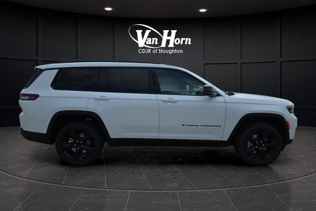 New 2025 Jeep Grand Cherokee L Limited w/ Luxury Tech Group II image 2