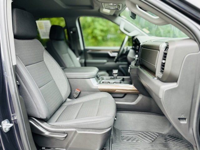 Used 2024 Chevrolet Silverado 1500 LT Trail Boss image 26