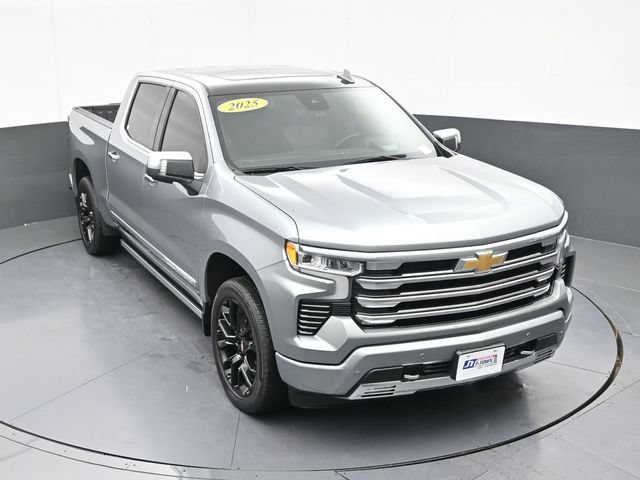 Used 2025 Chevrolet Silverado 1500 High Country AWD/4WD image 74