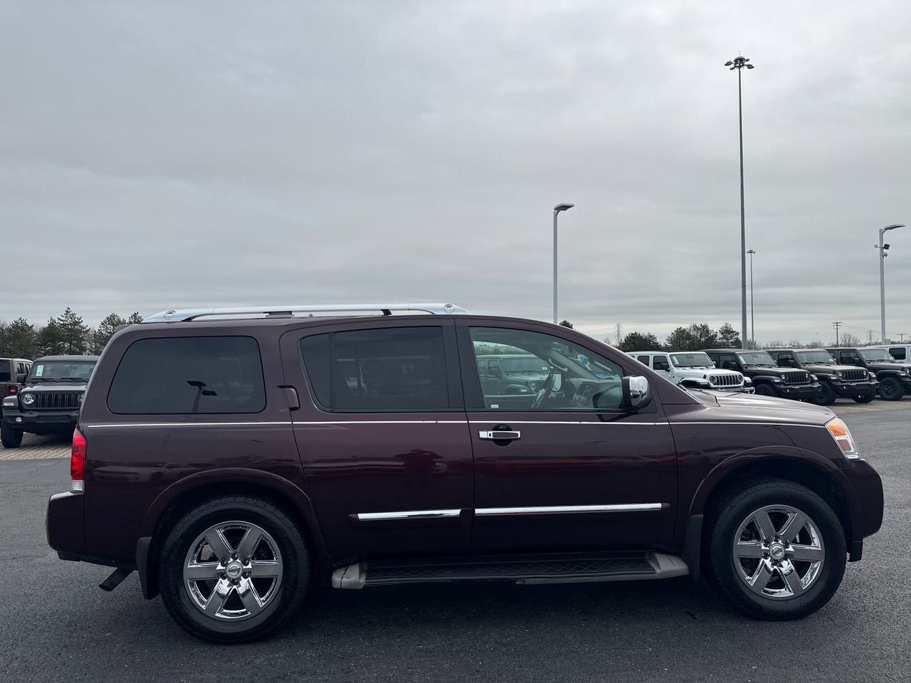 Used 2013 Nissan Armada Platinum AWD/4WD image 2