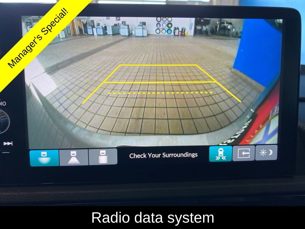 Used 2025 Honda CR-V EX-L image 3