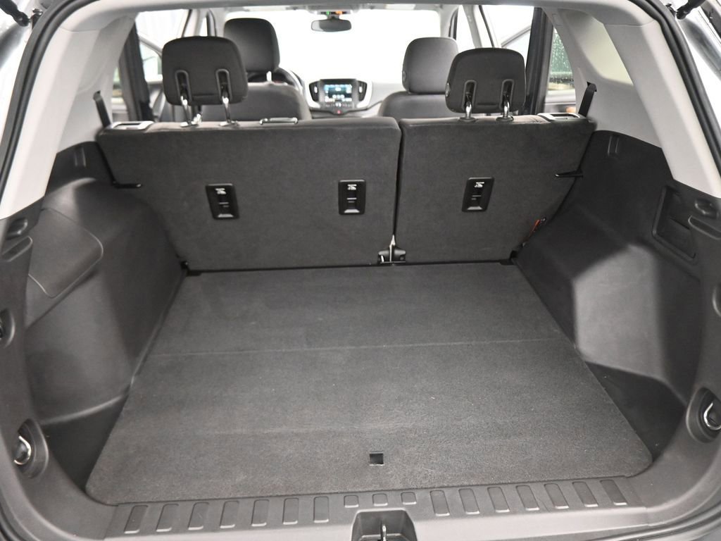 Used 2019 GMC Terrain SLE image 43