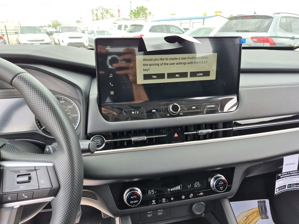 New 2026 Mitsubishi Outlander ES image 16