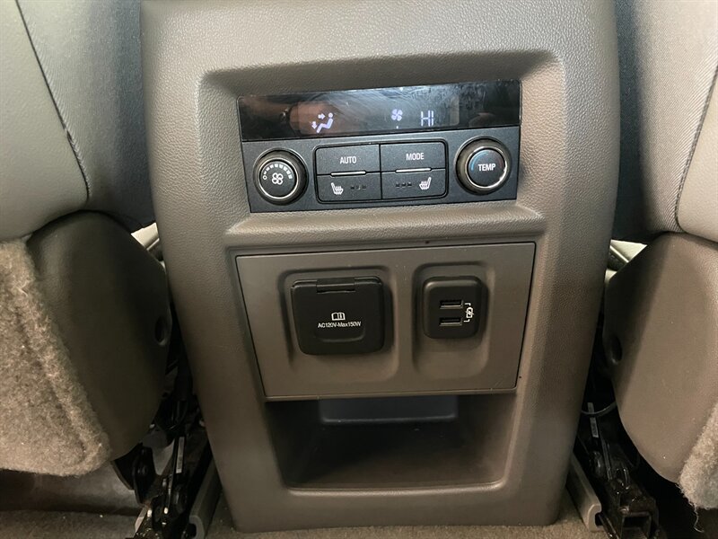 Used 2018 Chevrolet Traverse Premier AWD/4WD image 26