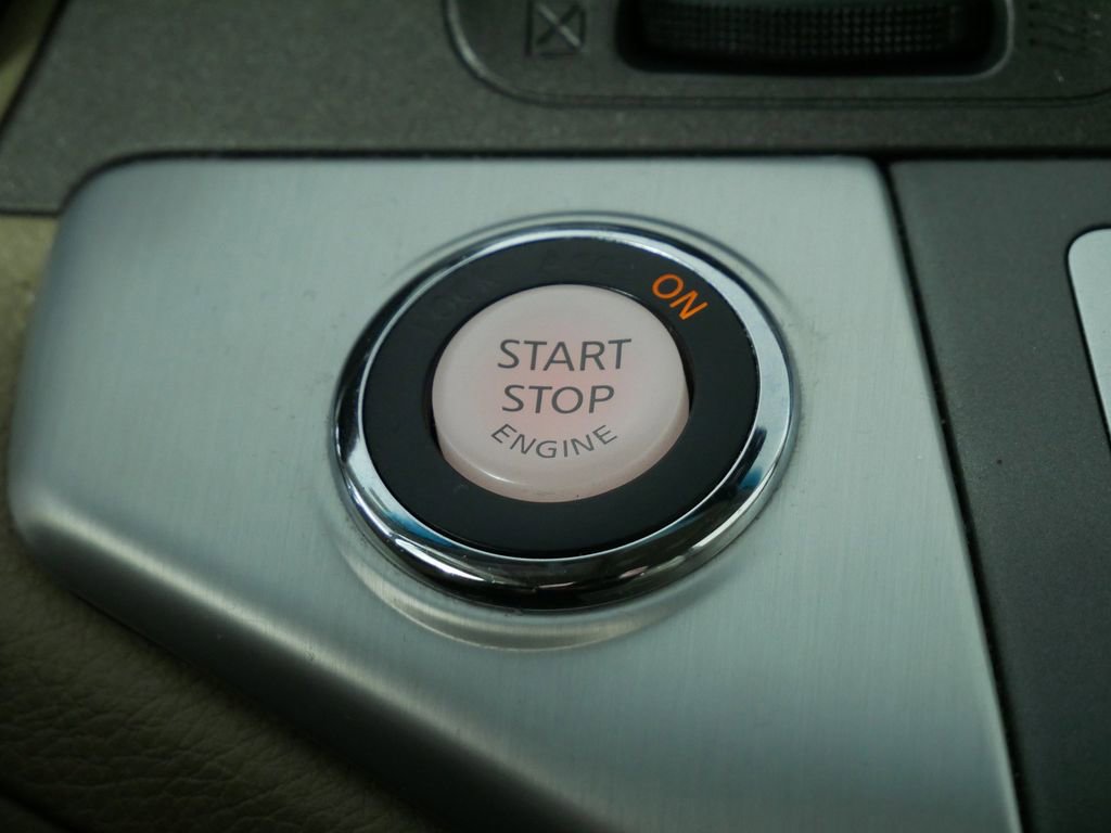 Used 2014 Nissan Murano SL w/ Navigation Package image 32