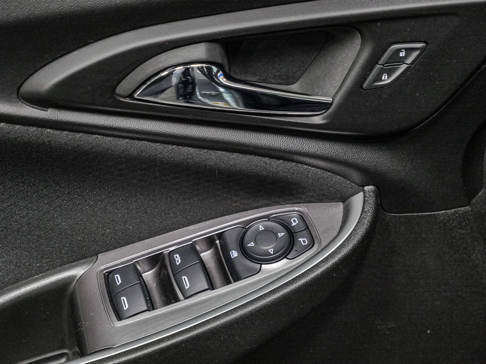 Used 2023 Chevrolet Malibu LT image 19