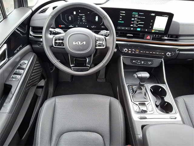 Used 2026 Kia Carnival SX Prestige image 11