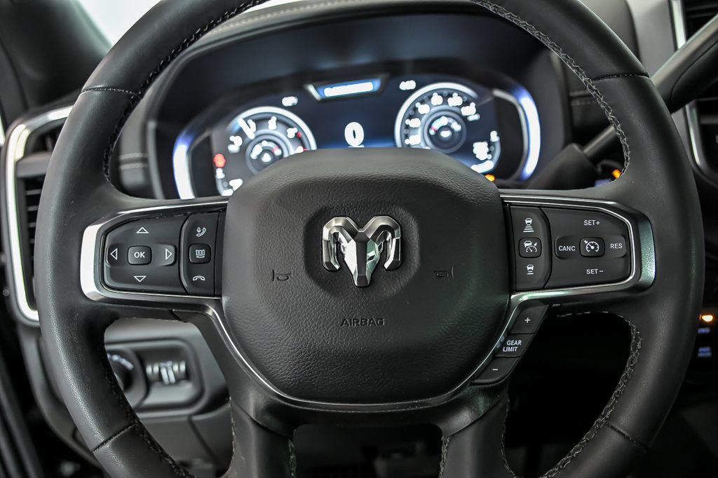 Used 2025 RAM 3500 Laramie AWD/4WD image 19