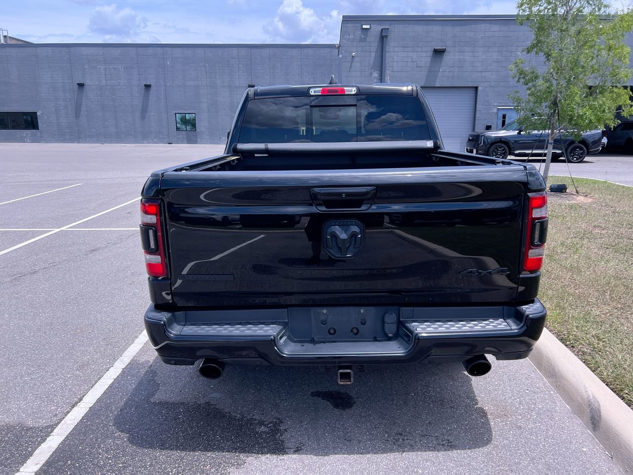 Used 2019 RAM 1500 Big Horn AWD/4WD image 4
