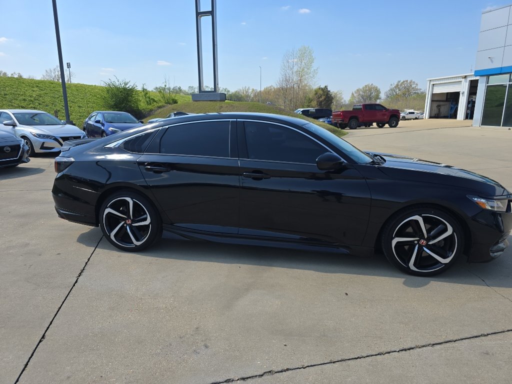 Used 2020 Honda Accord Sport image 4