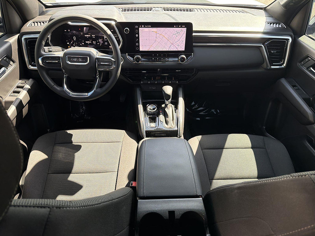 Used 2025 GMC Canyon Elevation AWD/4WD image 19