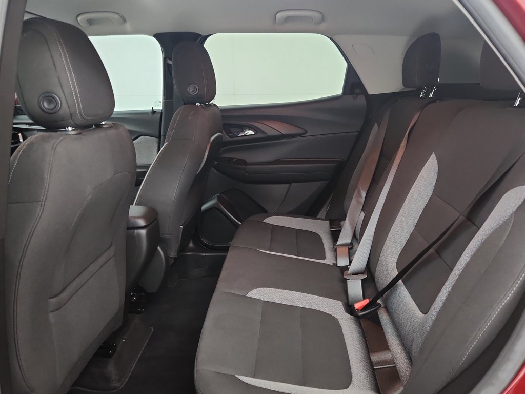 Used 2023 Chevrolet TrailBlazer LT FWD image 32