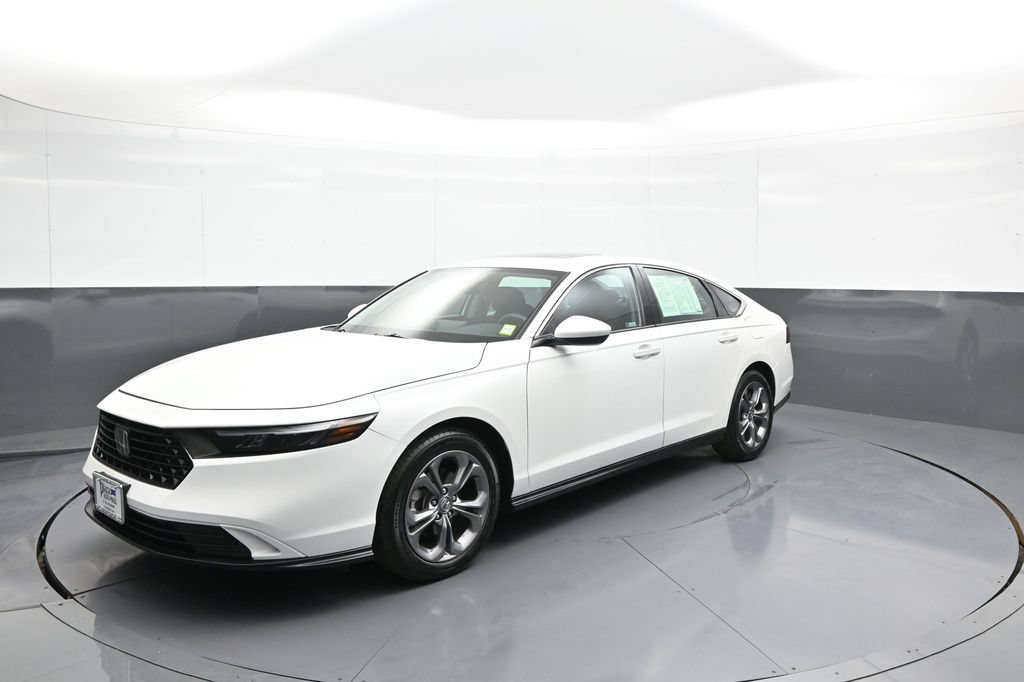 Used 2024 Honda Accord EX