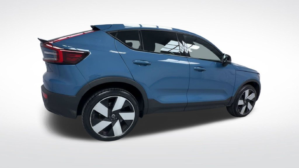 Used 2023 Volvo C40 P8 Recharge Ultimate AWD/4WD image 8