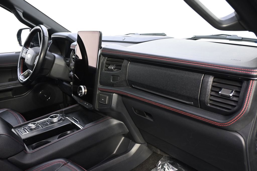 Used 2022 Ford Expedition Max Limited image 15