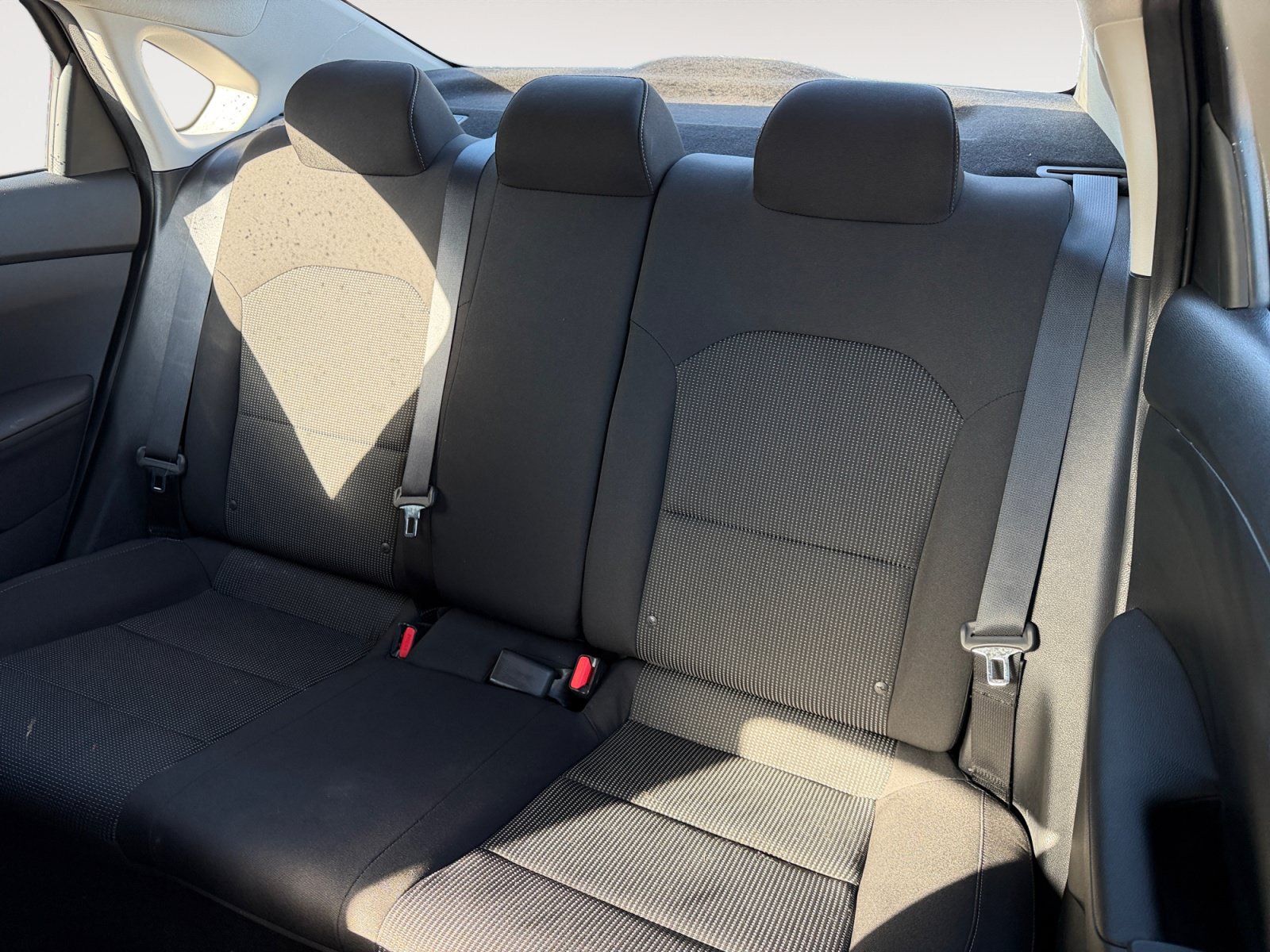 Used 2019 Kia Forte LXS FWD image 13