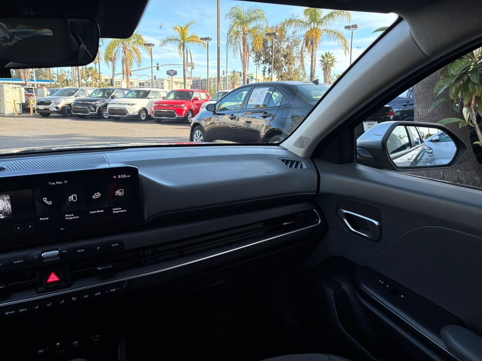 Used 2025 Kia K4 LXS image 34