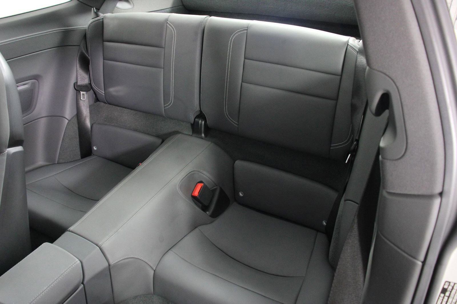 Certified 2021 Porsche 911 Carrera S image 32