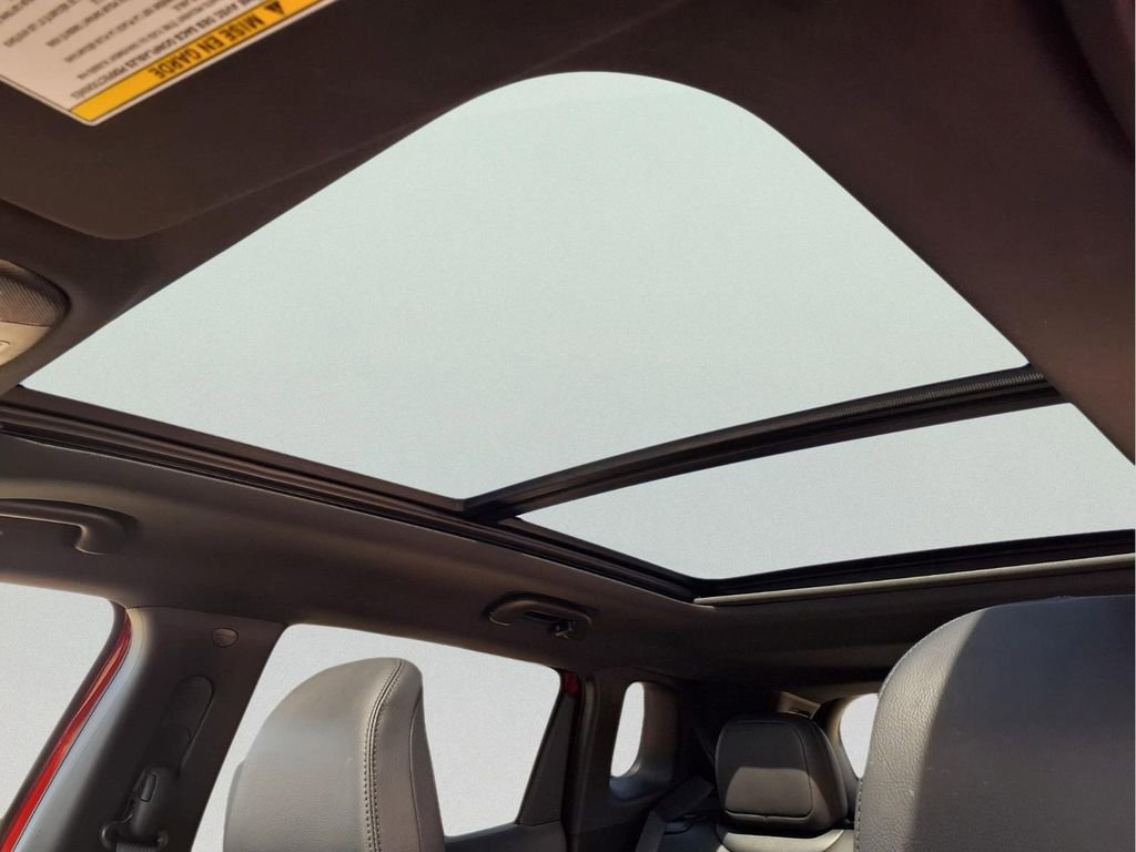 New 2026 Jeep Compass Limited image 9