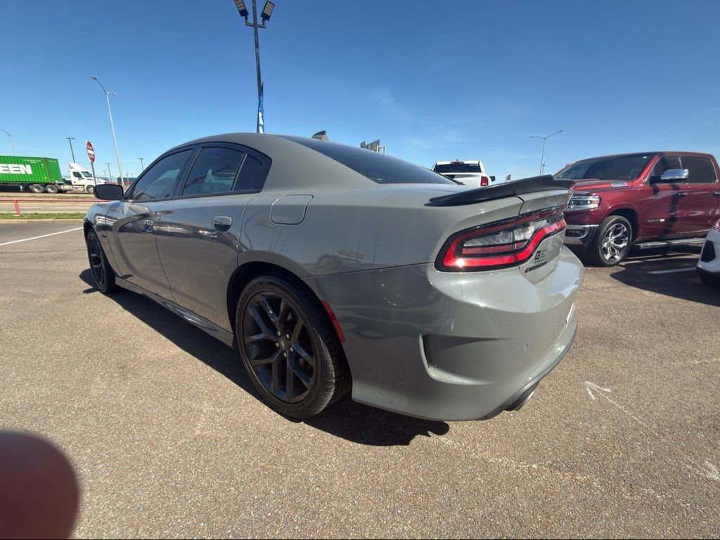 Used 2023 Dodge Charger R/T w/ Blacktop Package RWD image 18