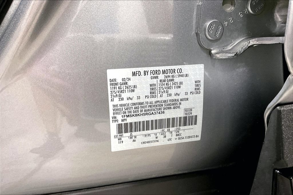 Used 2024 Ford Explorer ST-Line w/ Class IV Trailer Tow Package AWD/4WD image 43