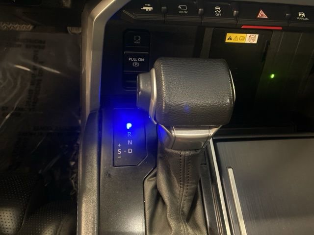 Used 2022 Toyota Tundra Platinum w/ Advanced Package image 23