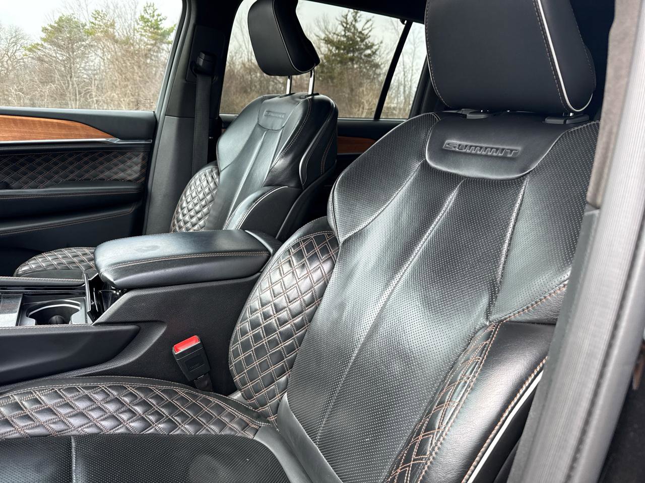 Used 2022 Jeep Grand Cherokee L Summit w/ Advanced Protech Group IV image 11