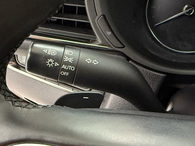 Used 2022 MAZDA CX-30 AWD 2.5 S w/ Premium Package image 14