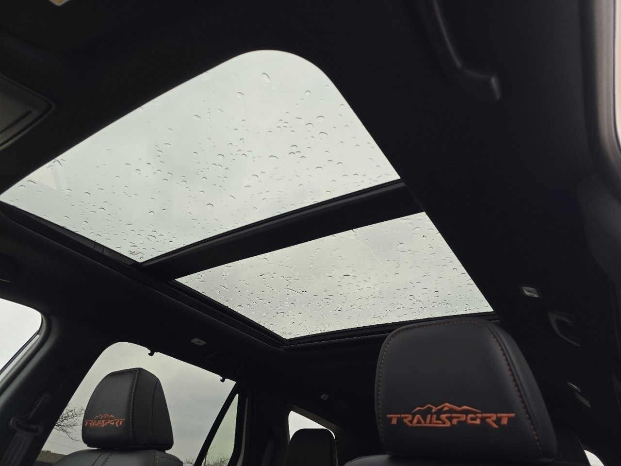 New 2025 Honda Pilot TrailSport image 3