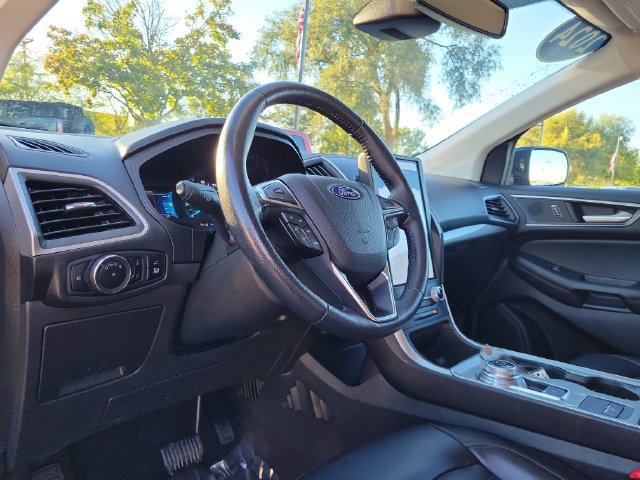 Certified 2024 Ford Edge SEL w/ Convenience Package AWD/4WD image 10