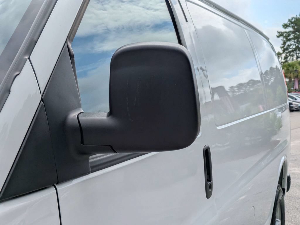 Used 2025 Chevrolet Express 2500 w/ Driver Convenience Package RWD image 11