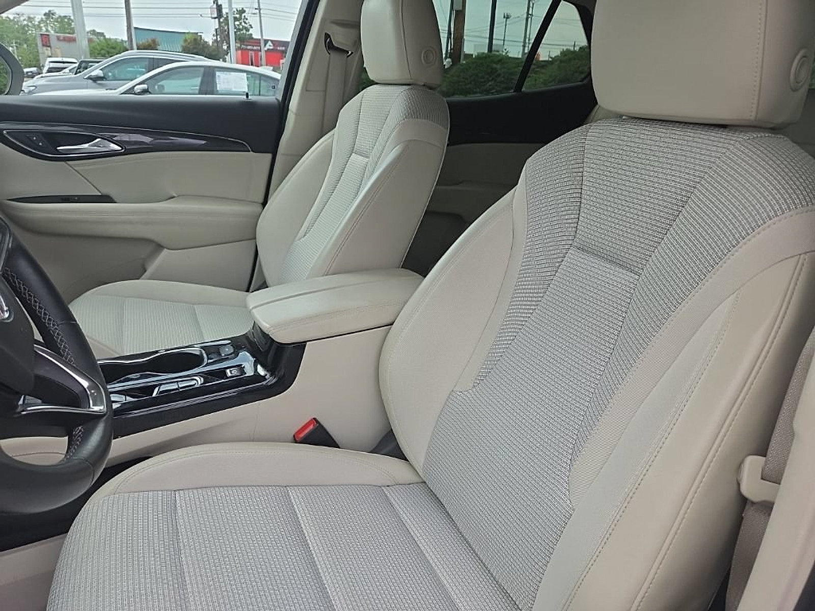 Used 2022 Buick Envision Preferred FWD image 12