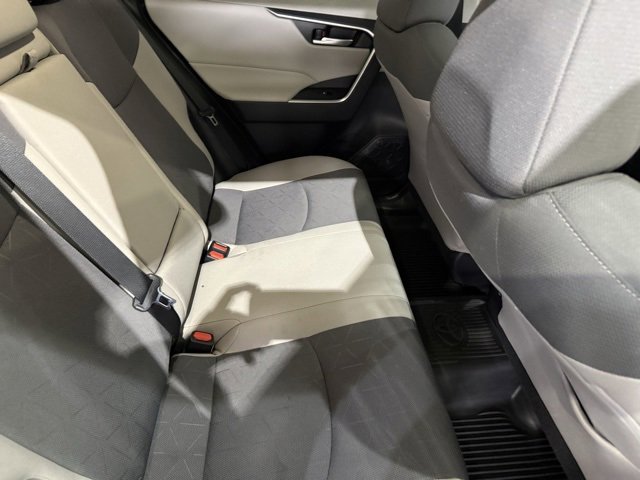 Used 2025 Toyota RAV4 XLE w/ Convenience Package image 23