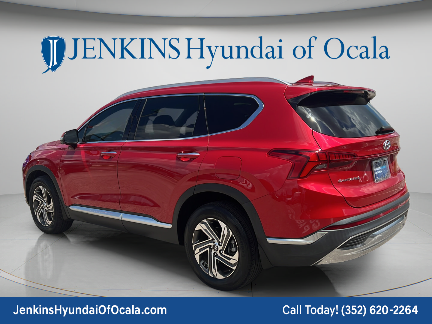 Certified 2023 Hyundai Santa Fe SEL w/ Premium Package FWD image 5