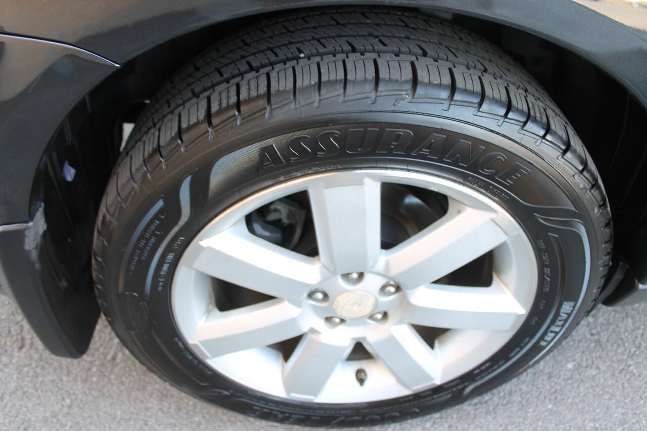 Used 2007 Subaru Outback 2.5i Limited w/ Popular Equipment Group 2A AWD/4WD image 12