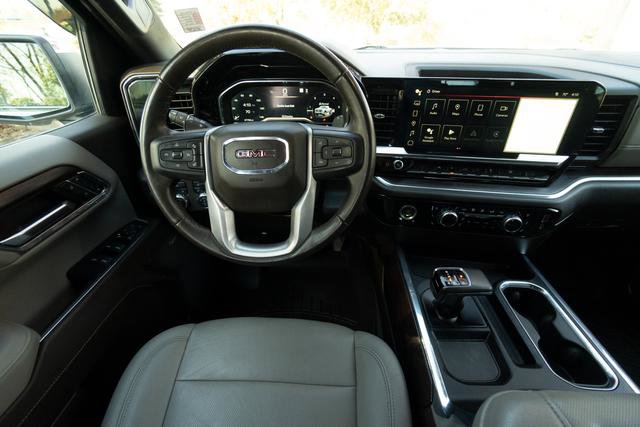 Used 2022 GMC Sierra 1500 SLT w/ SLT Convenience Package image 20