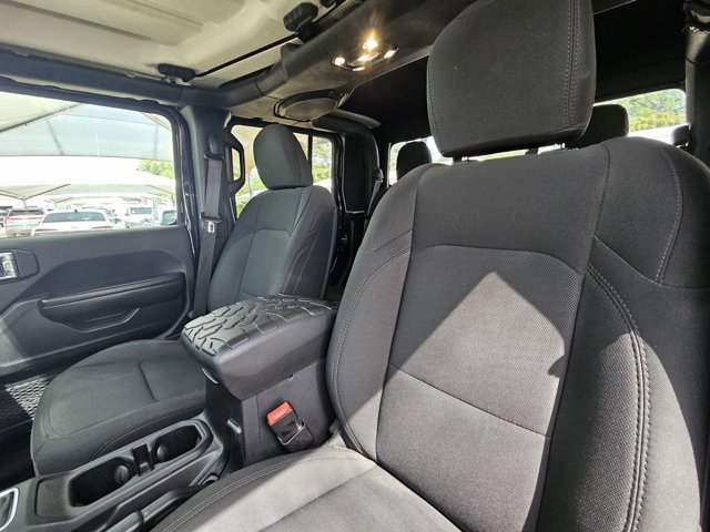 Used 2020 Jeep Gladiator Sport w/ Quick Order Package 24S AWD/4WD image 12