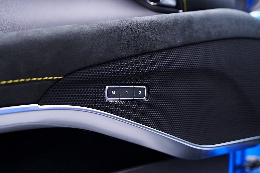 Used 2025 Lotus Emira RWD image 39