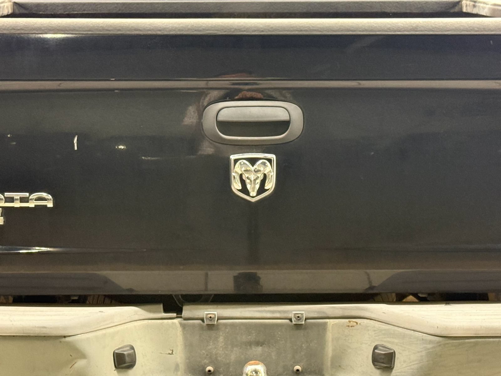 Used 2005 Dodge Dakota ST RWD image 11