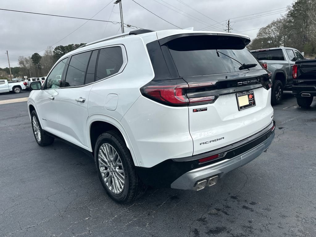 New 2026 GMC Acadia Denali w/ Super Cruise Package image 8