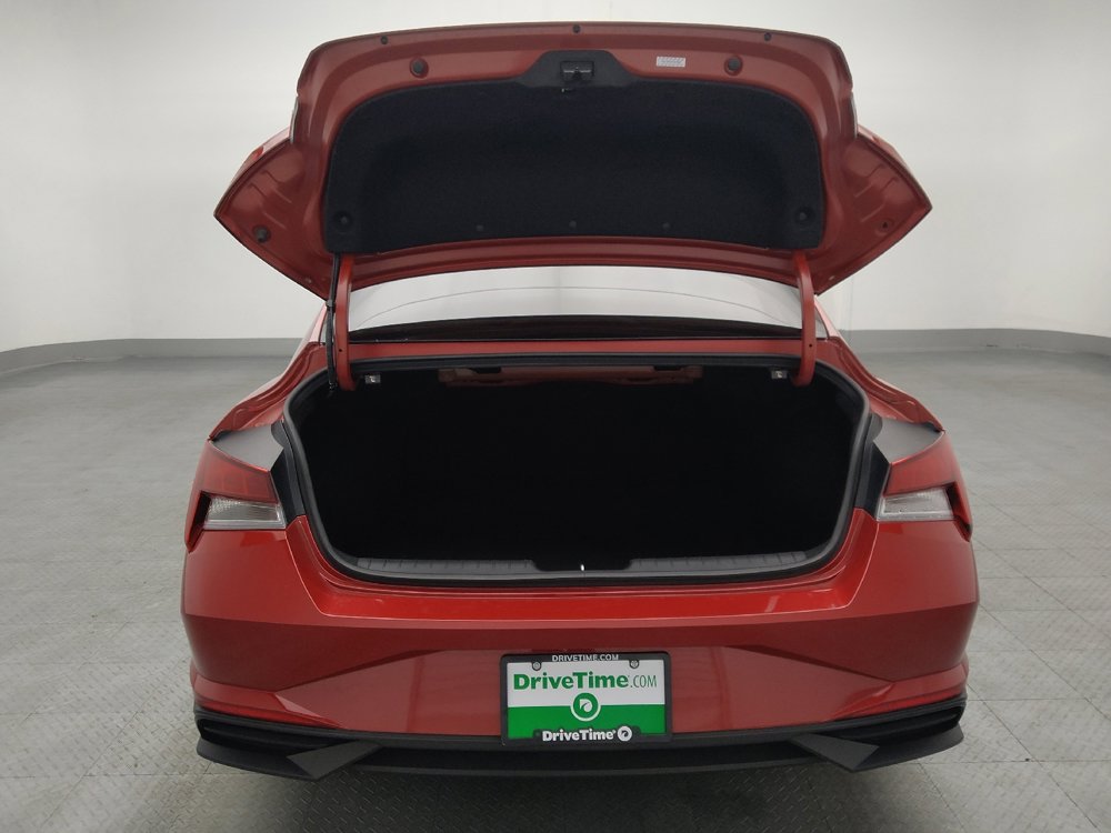 Used 2023 Hyundai Elantra SEL image 29