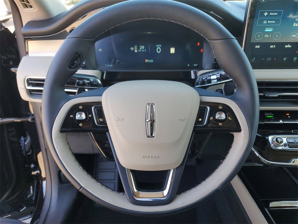 New 2026 Lincoln Corsair Premiere image 22