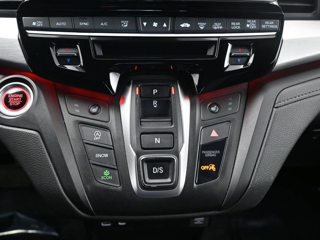 Used 2025 Honda Odyssey Sport-L image 17