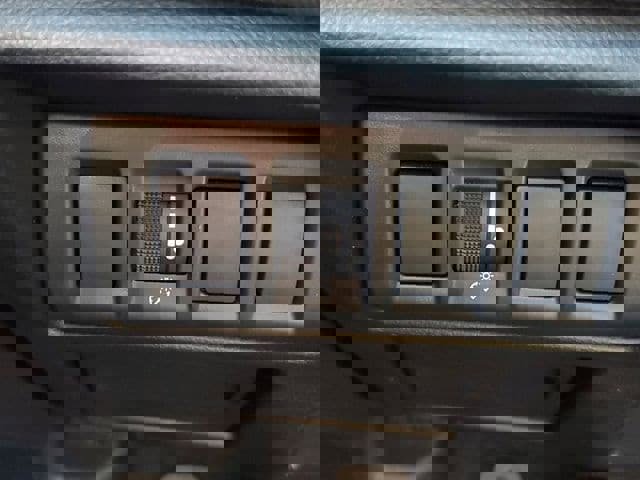 Certified 2025 Subaru Outback Premium w/ Popular Package #1 image 32