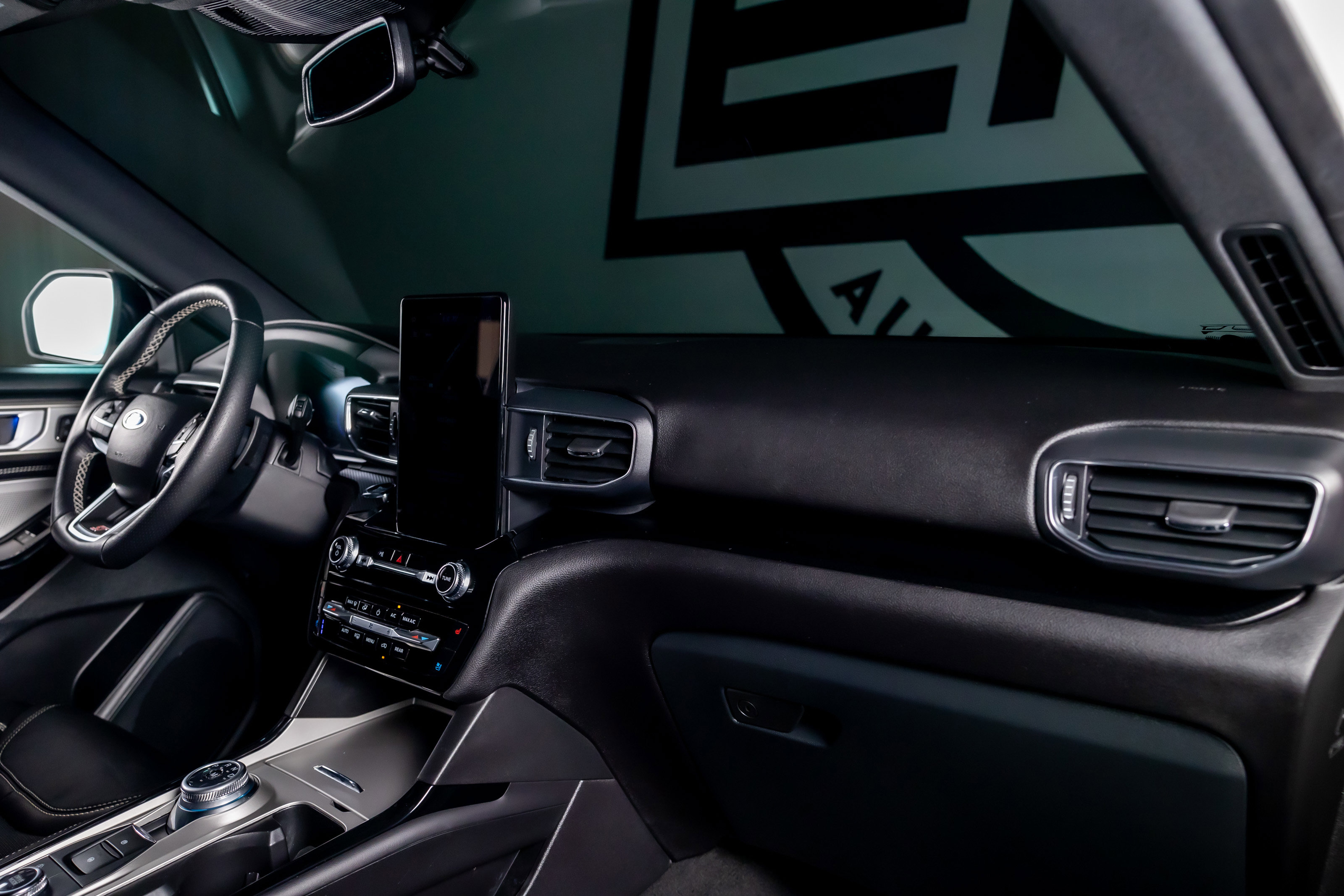 Used 2023 Ford Explorer ST w/ Equipment Group 401A image 23